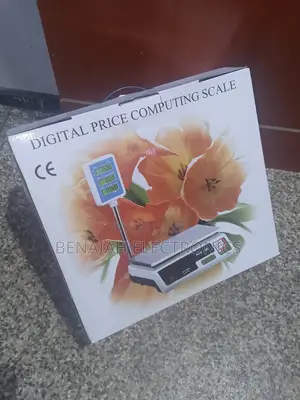 Digital Price Computing Electronic Scale. (Commercial)