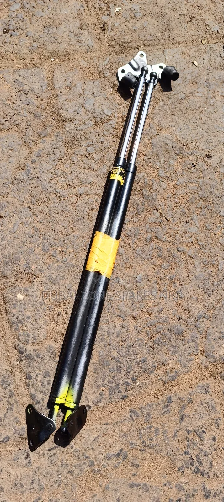 Hiace 7l Boot Shocks Available