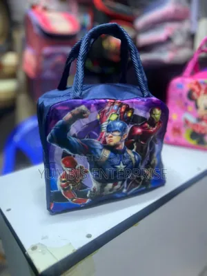 Captain America Kid's Cartoon Themed Insulated Lunch Bag