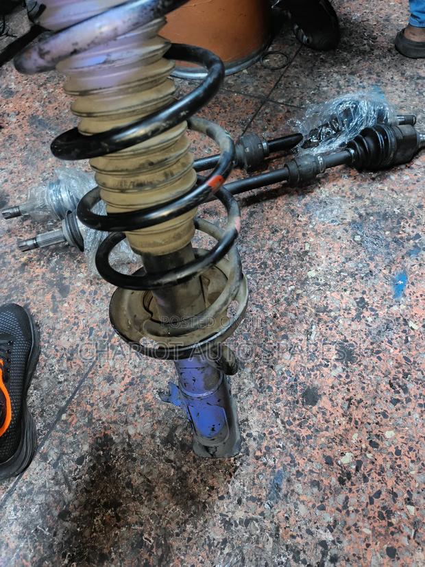 Honda Vezel Shock Plus Mountain - thumbnail 3