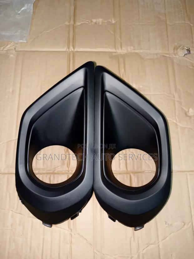 Subaru Forester Sj5 Foglight Covers