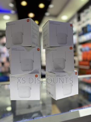 Mi Wifi Range Extender N300 - main view