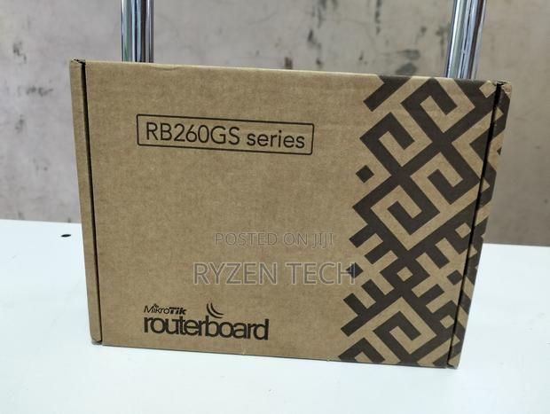 Mikrotik Rb260gs Soho Switch Css106-5g-1s - main view