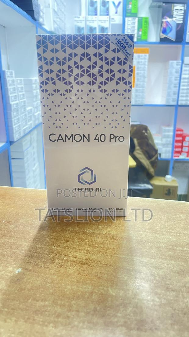 New Tecno Camon 40 Pro 256 GB Black - thumbnail 3