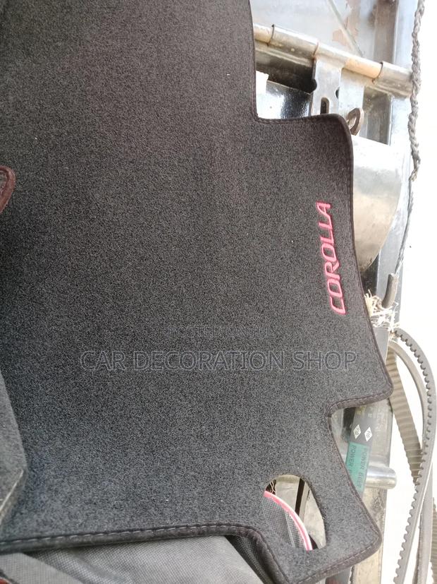Corolla Labelled Black Dash Mat