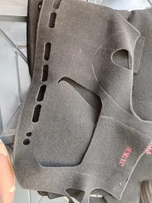 Nissan Juke Black Dash Mat