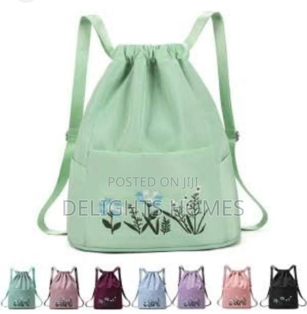 Waterproof Simple Foldable Flower Back Pack - main view