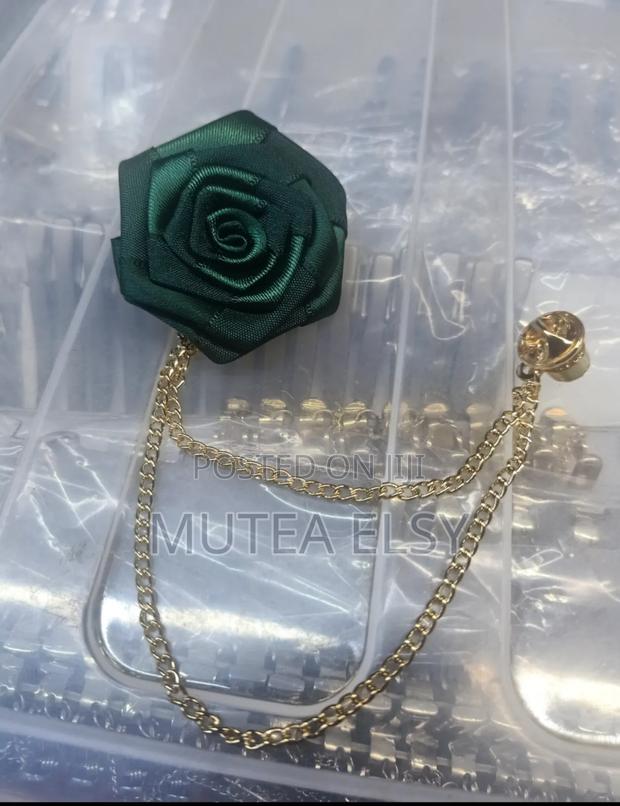 Green Lapel Chain Pins - thumbnail 6