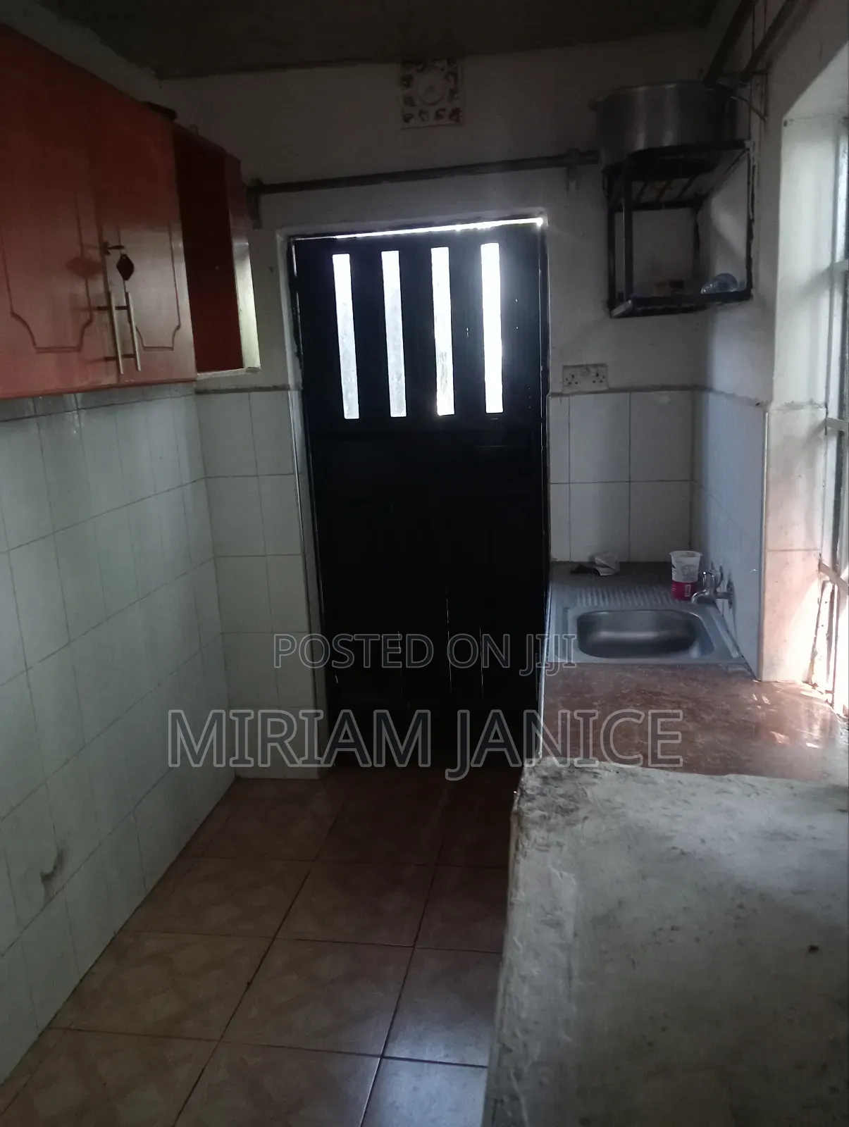 2bdrm House in Kakola, Ahero for rent