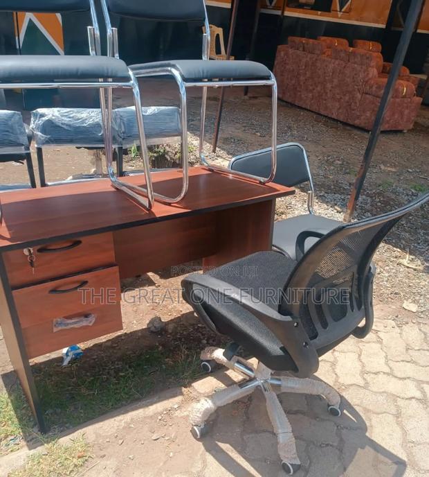 Top Notch 1m Office Desk With Mesh Chair Gf6t - main view