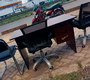 1m New Lockable Office Desk With Mesh Chair Fg8yk