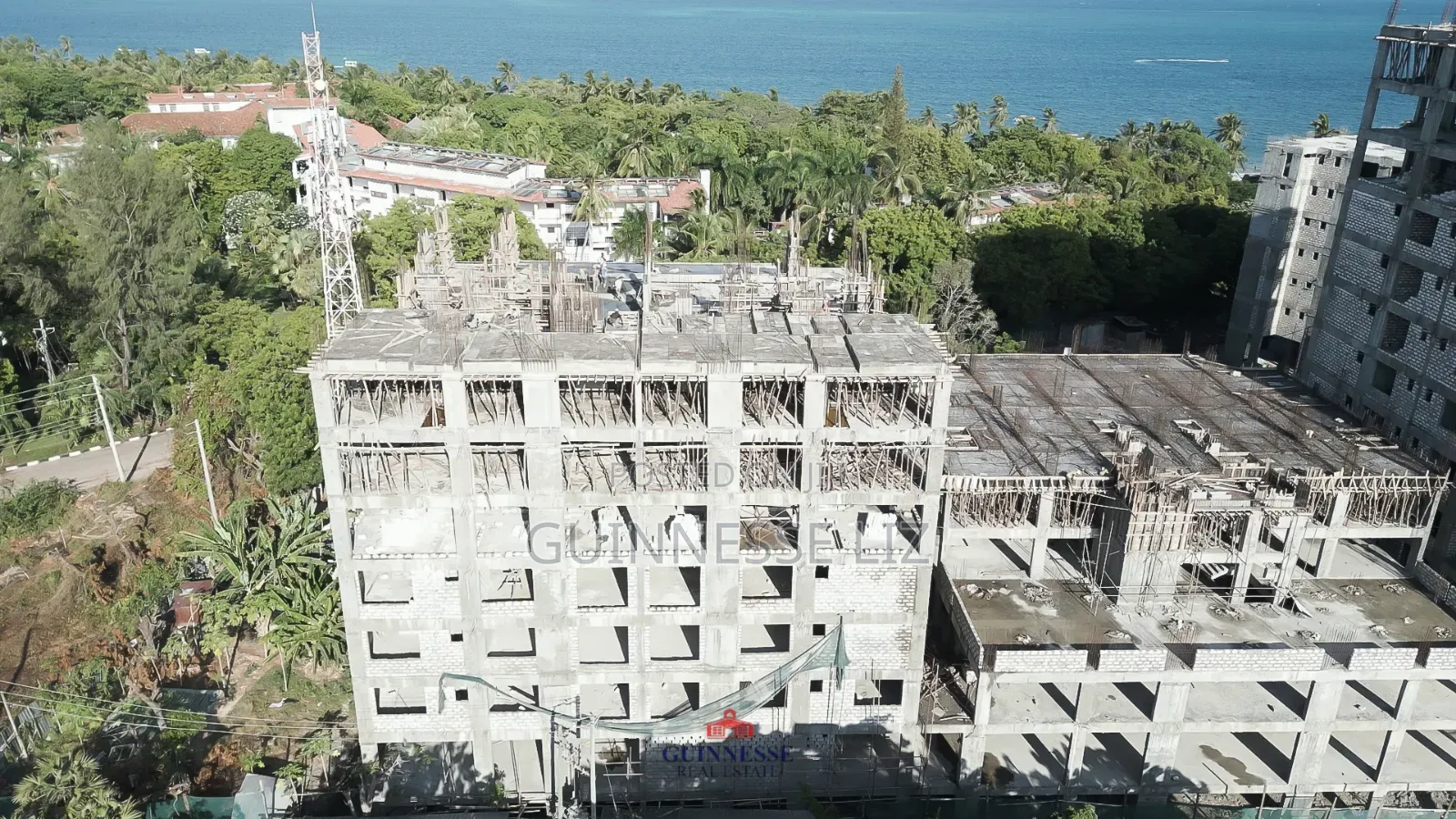 3bdrm Apartment in Aqua, Kadzandani for sale