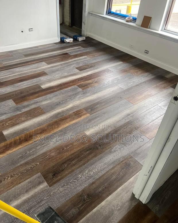 Premium Stylish SPC Flooring Planks - main view