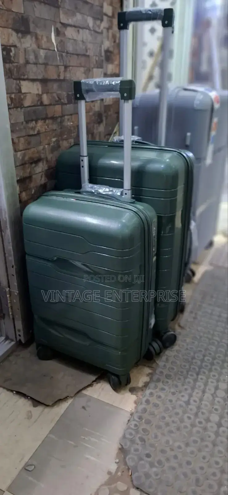 2in1 Unbreakable Rubber Suitcase
