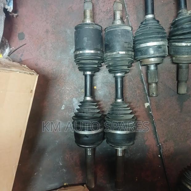 Toyota Land Cruiser V8 Drive Shaft.