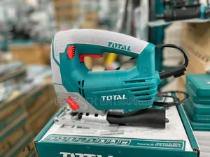Total Ts2081006 800w Jigsaw