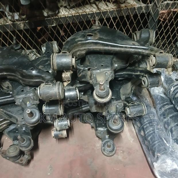 Toyota Hilux Lower Control Arm. - thumbnail 2