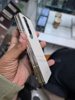 Samsung Galaxy Z Fold4 256 GB Silver