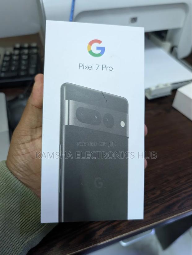 Google Pixel 7 Pro 256 GB Black - main view