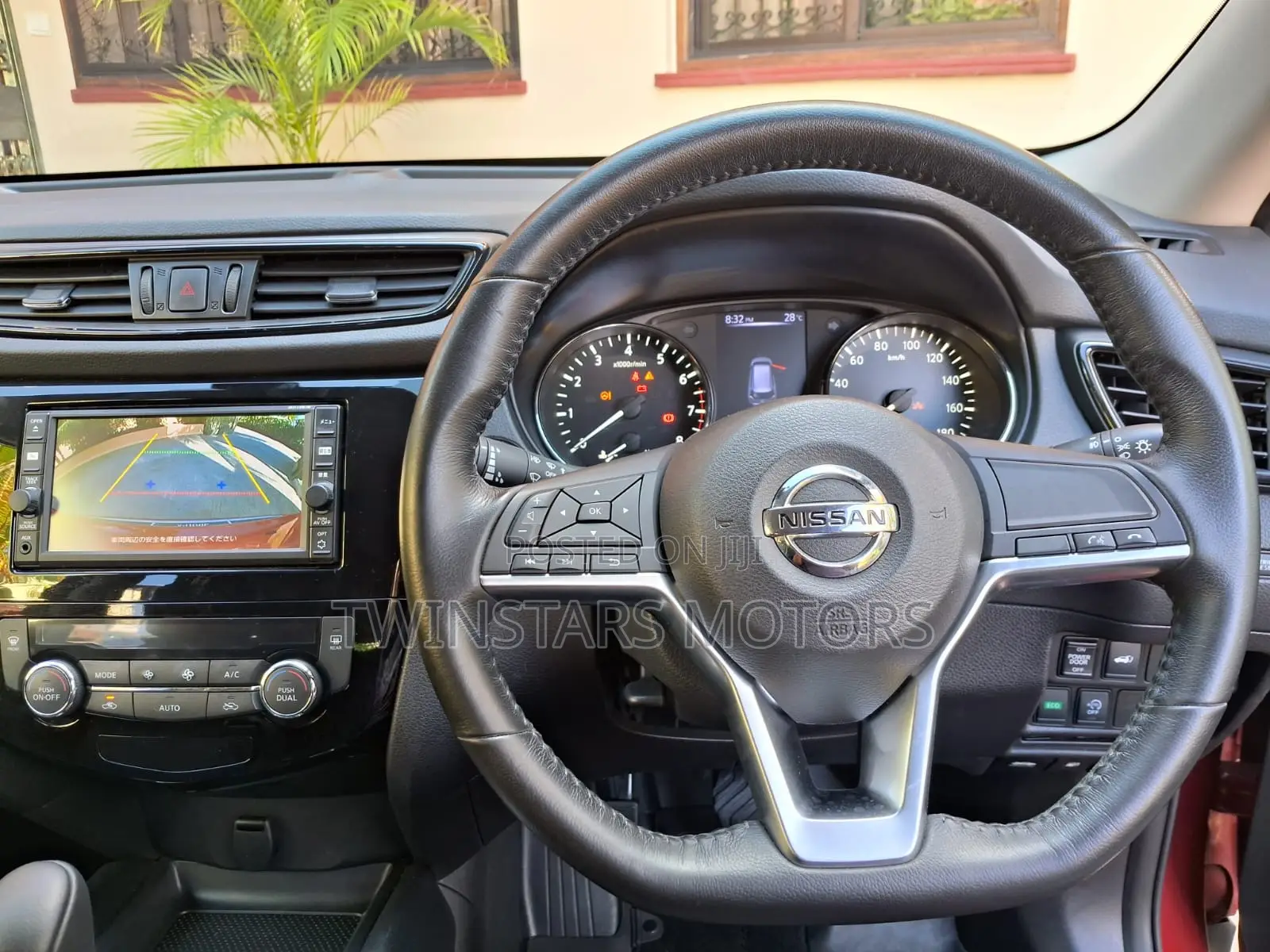 Nissan X-Trail 2.0 Petrol AWD 2018 Red
