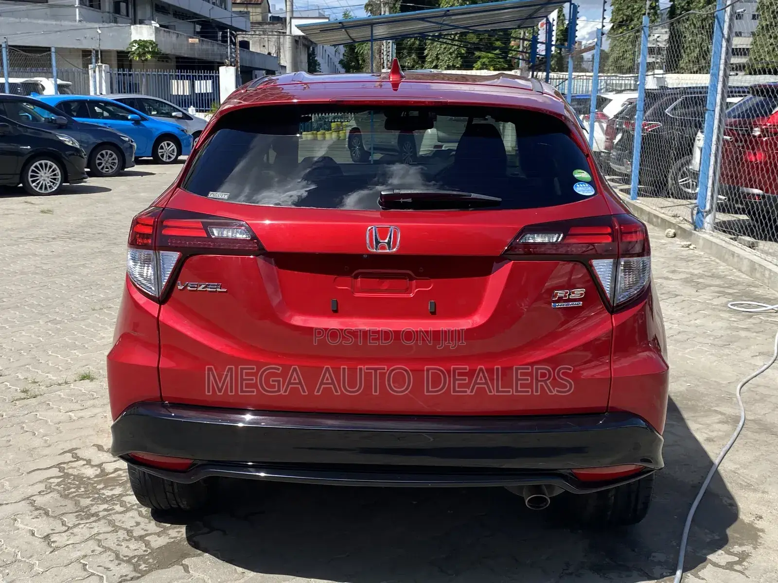 Honda Vezel 2018 Red
