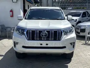 Toyota Land Cruiser Prado 2018 White