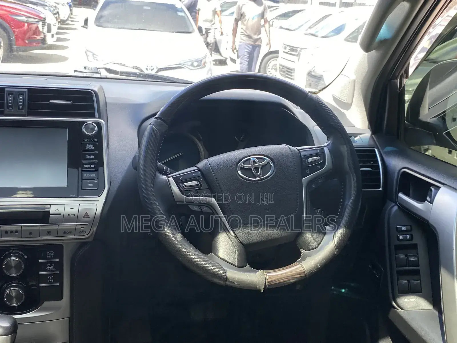 Toyota Land Cruiser Prado 2018 White