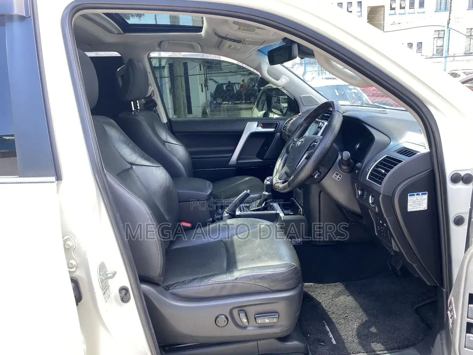 Toyota Land Cruiser Prado 2018 White