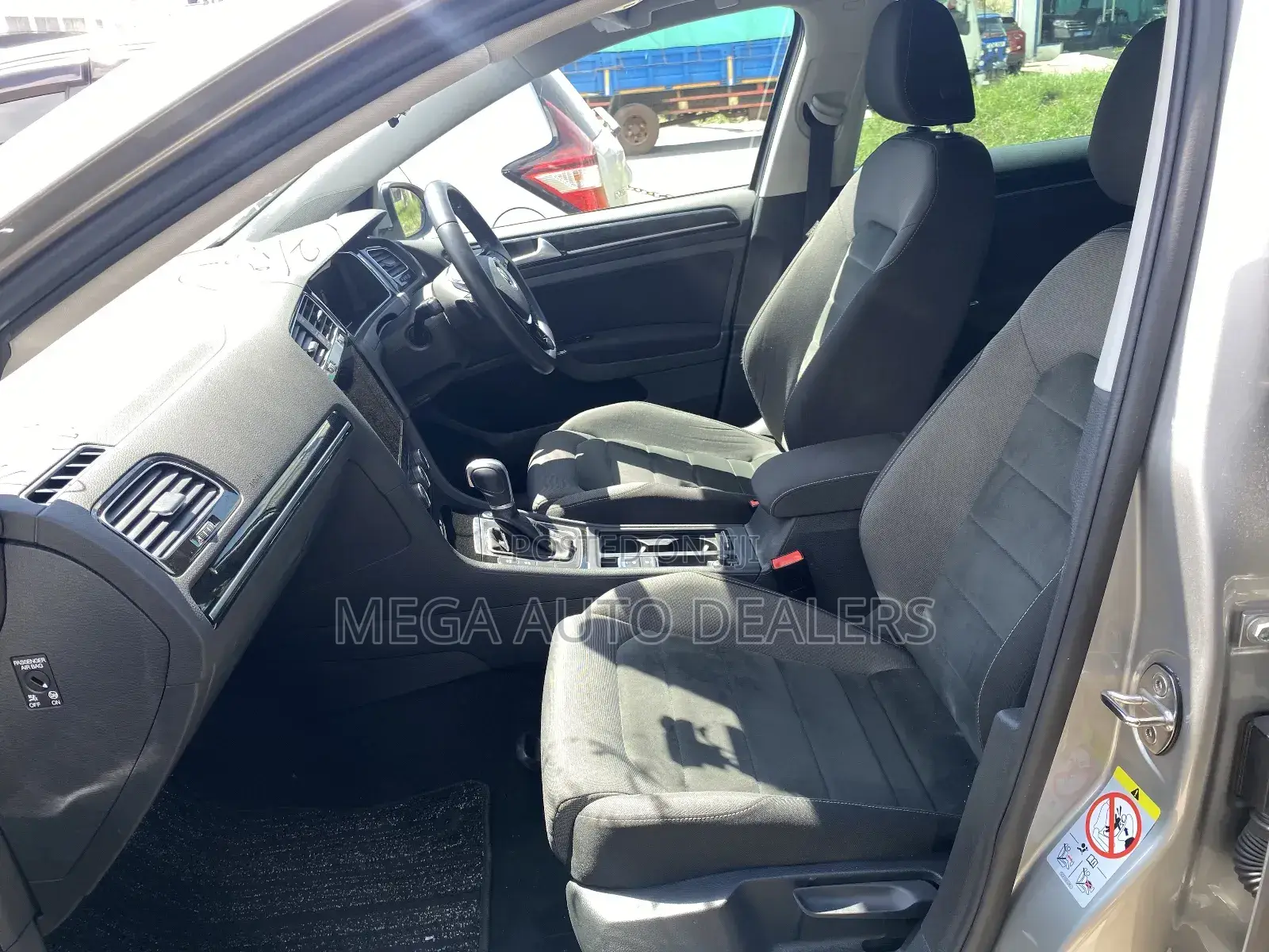 Volkswagen Golf 2018 Gray