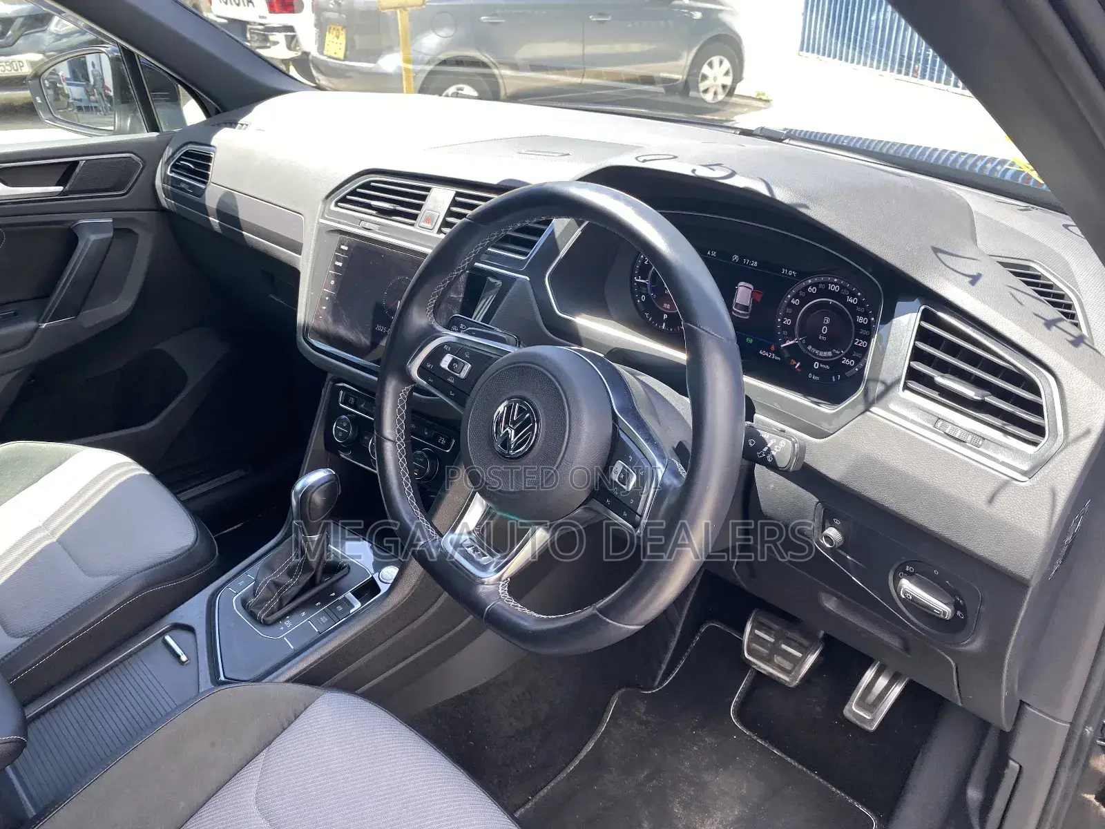 Volkswagen Tiguan 2018 Black