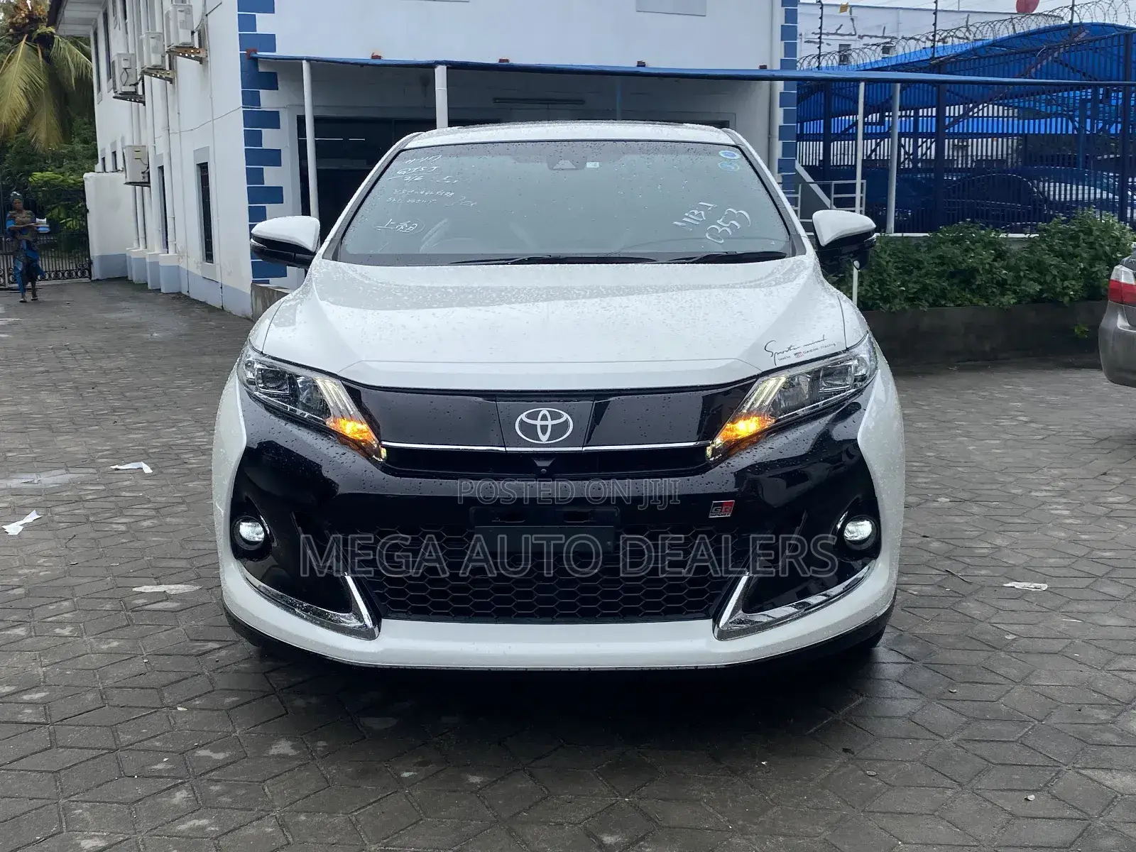 Toyota Harrier 2018 Pearl