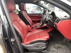 Porsche Macan 2018 Gray