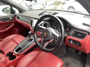 Porsche Macan 2018 Gray
