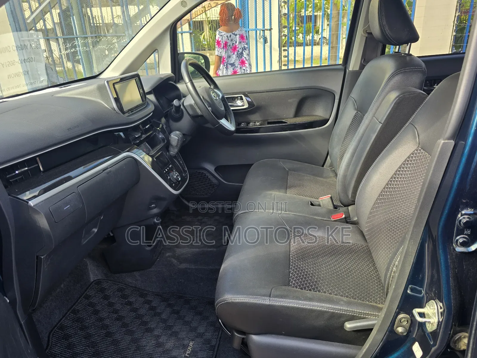 Daihatsu Move 2019 Blue
