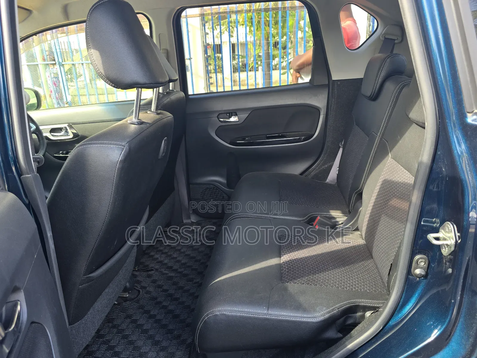 Daihatsu Move 2019 Blue
