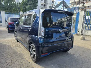 Daihatsu Move 2019 Blue