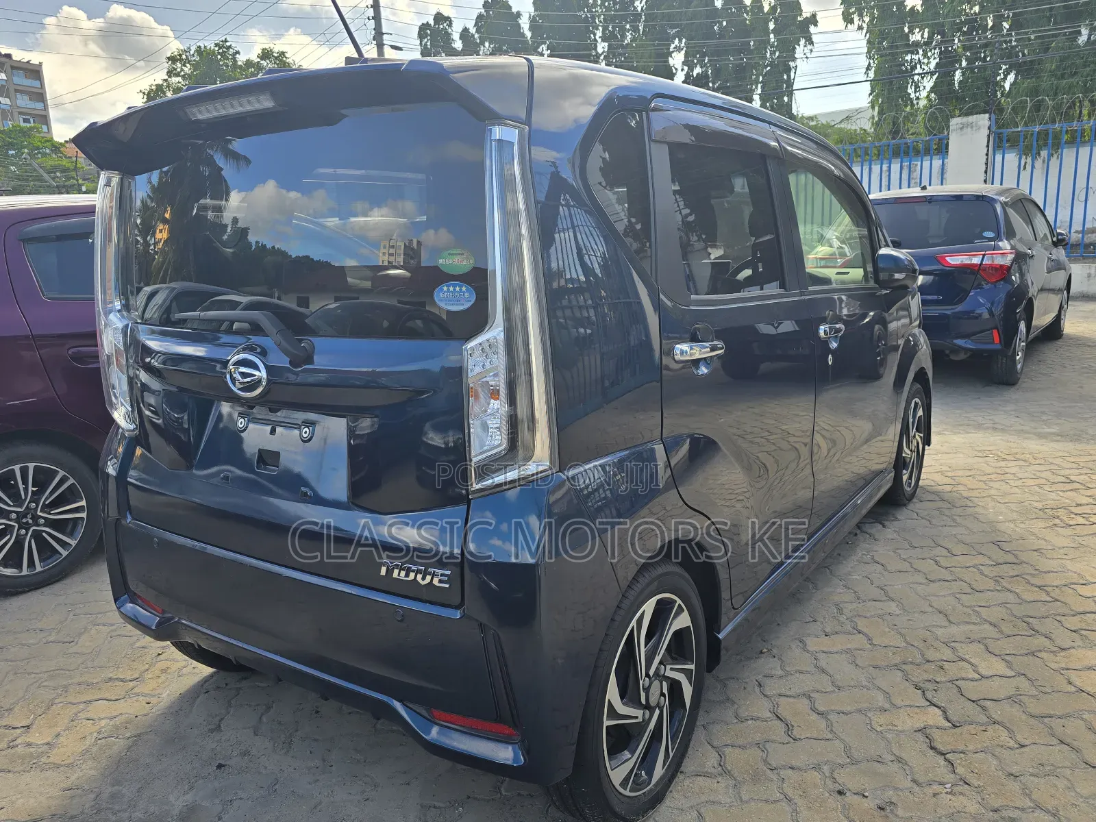 Daihatsu Move 2019 Blue