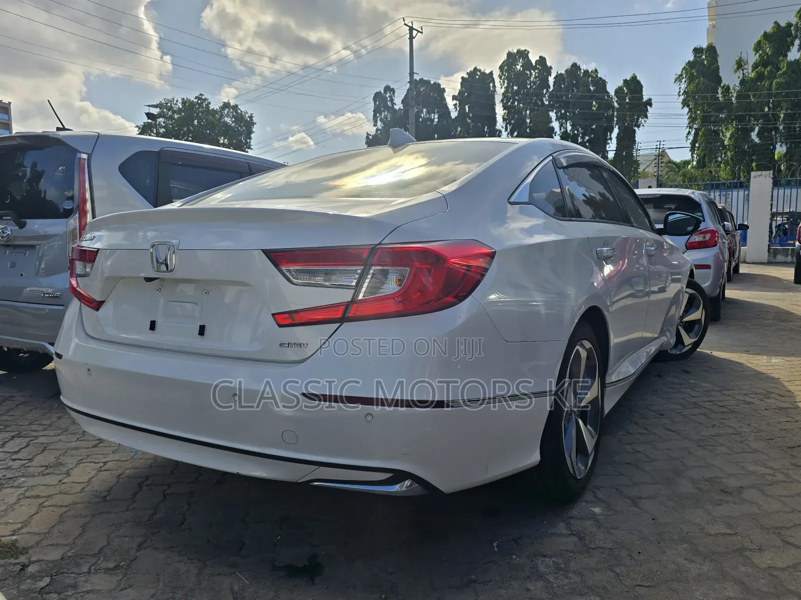 Honda Accord Sport 2.0T 2020 White