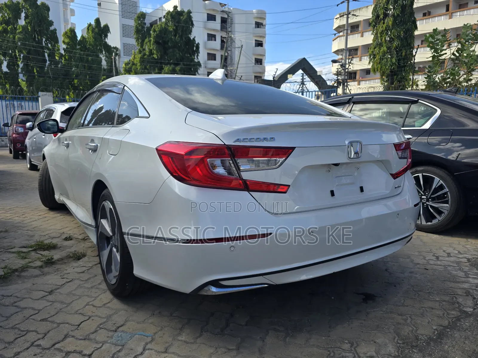 Honda Accord Sport 2.0T 2020 White