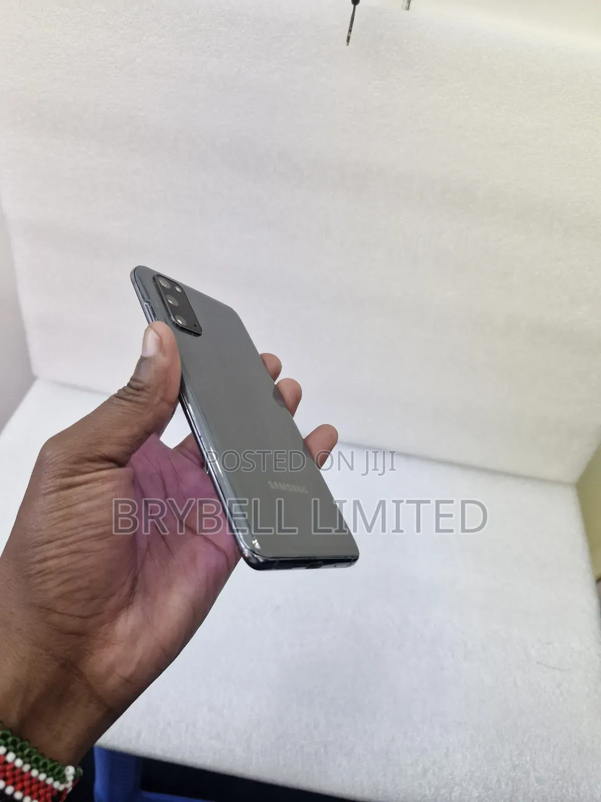 Samsung Galaxy S20 128 GB Gray