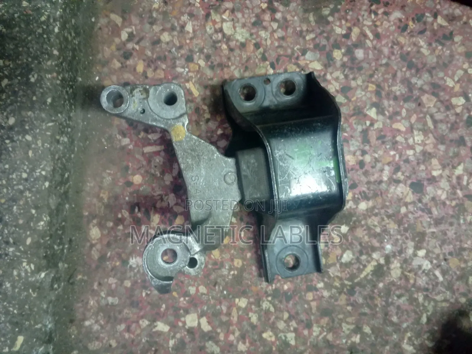 Toyota Vits New Model Side Engine Mounting