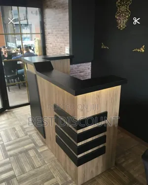 Front Office Receptionist Table 1.4m