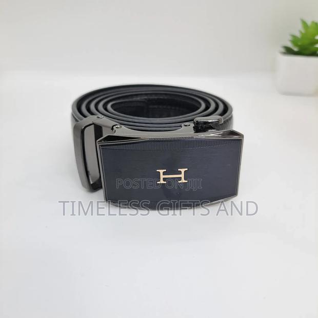 H Men Automatic Minimalist Leather Belt - thumbnail 2