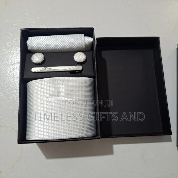 White Men Tie and Accessories Gift Set - thumbnail 2
