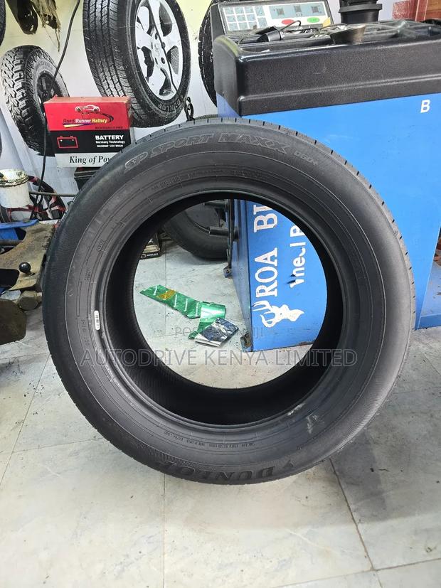 255/55r19 Dunlop Sport Tire - thumbnail 3