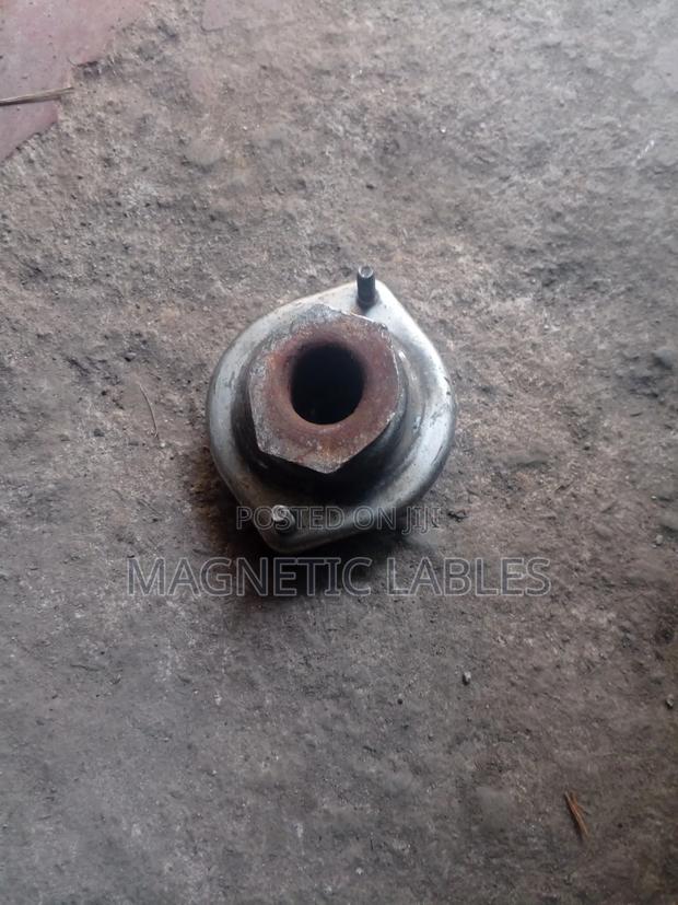 Suzuki Alto, Wagon R,Mira Shock Mount - main view
