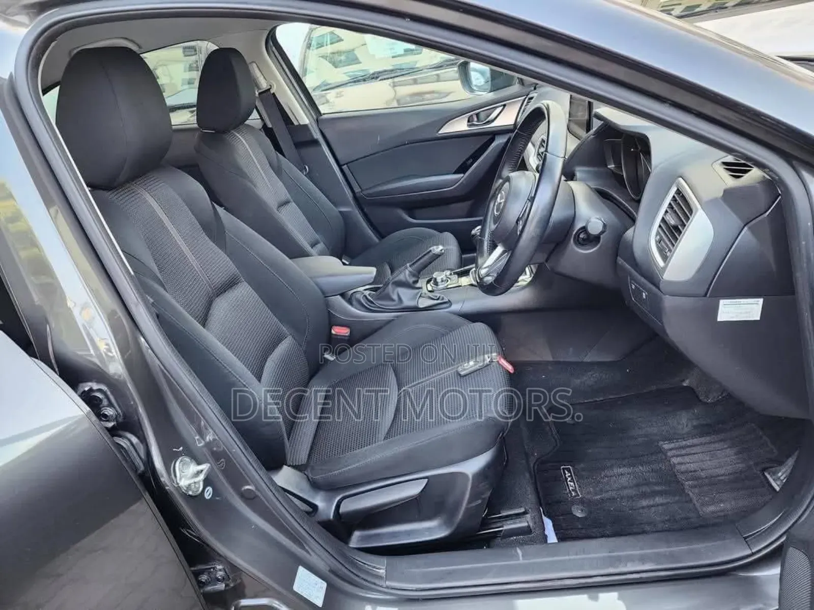 Mercedes-Benz C180 2018 Silver