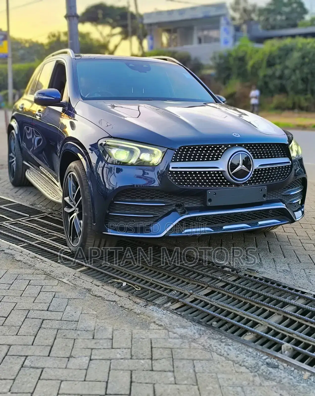 Mercedes-Benz GLE-Class GLE 400d 4MATIC 2021 Blue