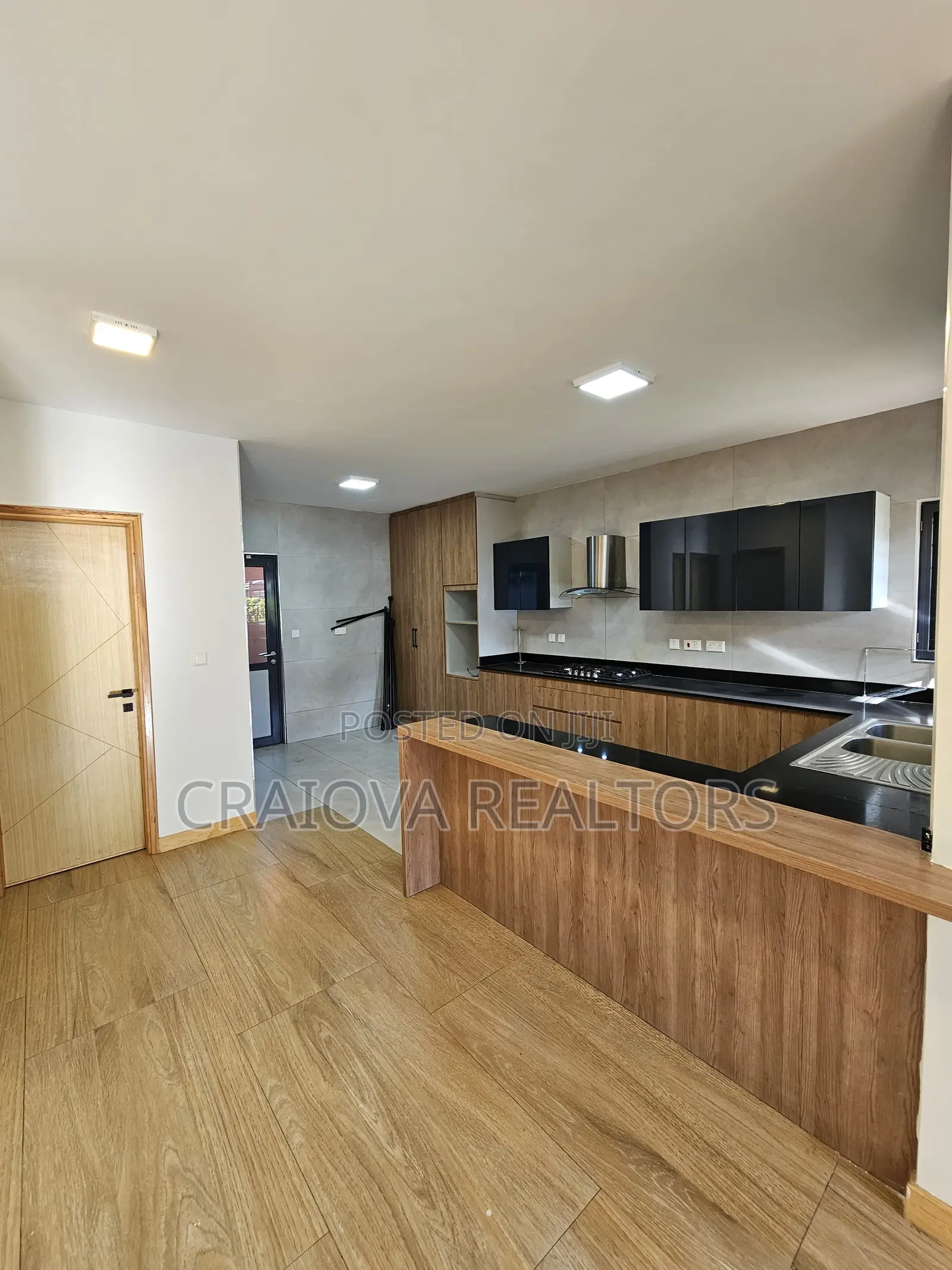 4bdrm Villa in Langata for sale