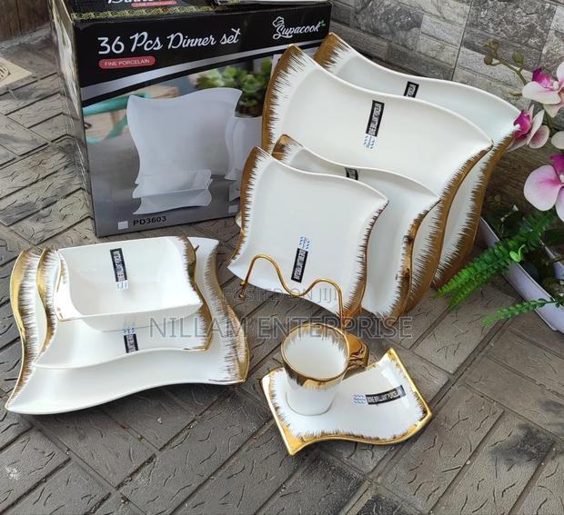 *36pcs Nordic Shapedly Dinner Set With Gold Rim*